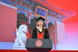 上海交大二级学院传捷报，近70%毕业生年薪40万起，多半留在国内